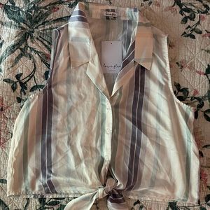 NWT Cute Top